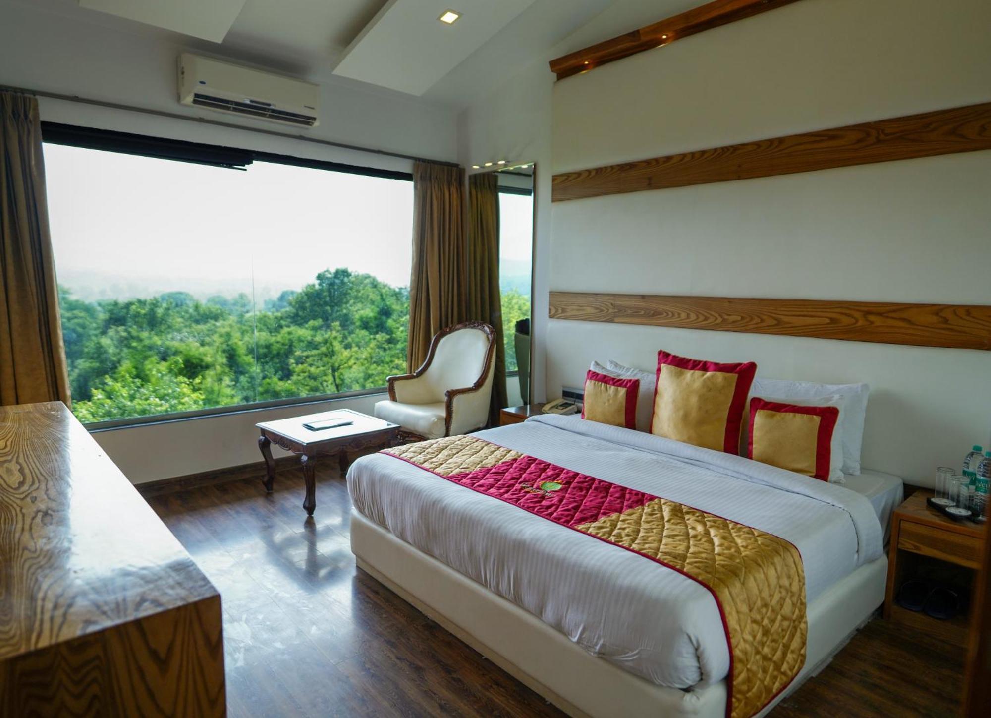 Hunky Dory Resort And Spa Dhar Khurd Bagian luar foto