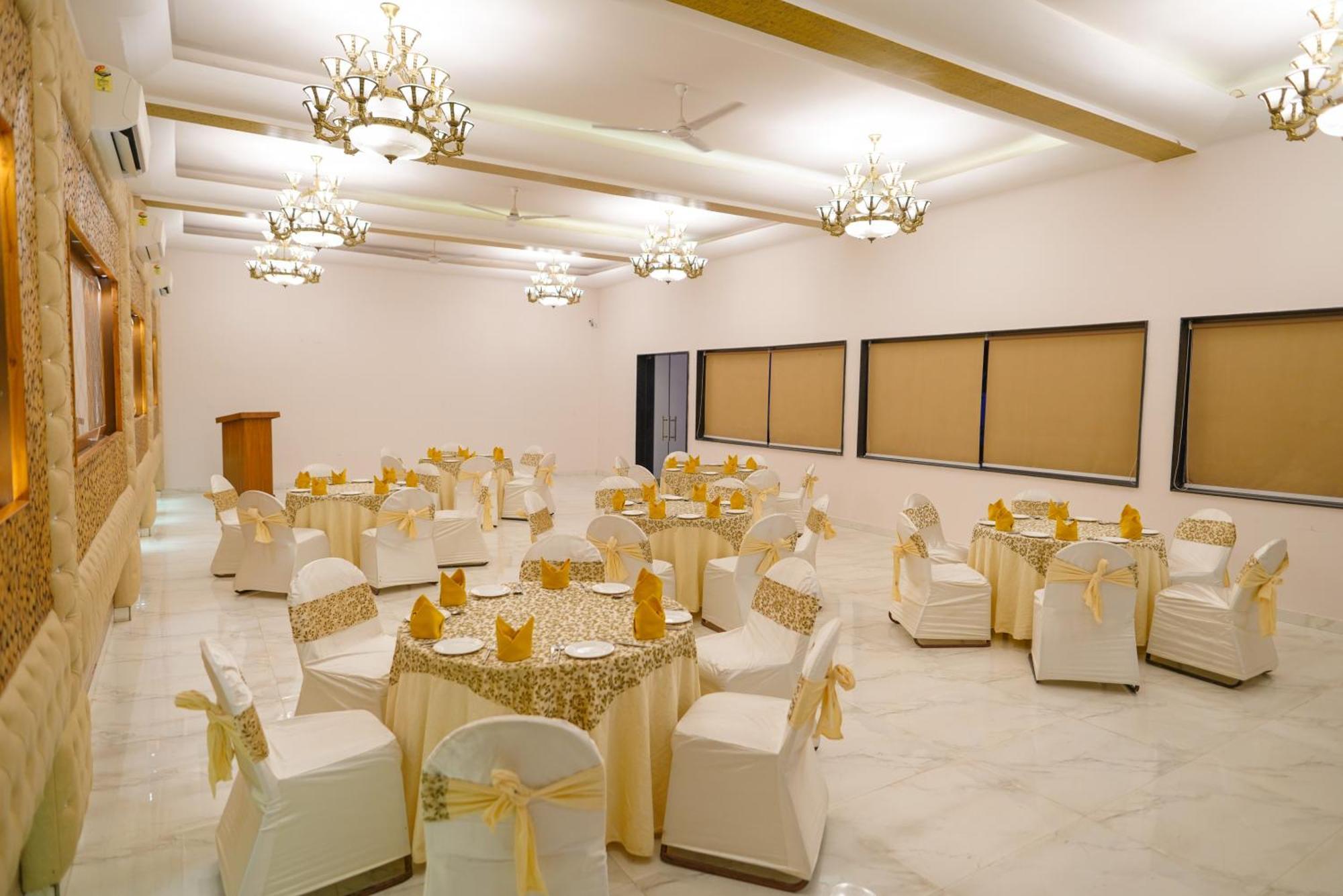 Hunky Dory Resort And Spa Dhar Khurd Bagian luar foto